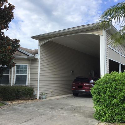 323 Travelers Dr, Polk City, FL 33868