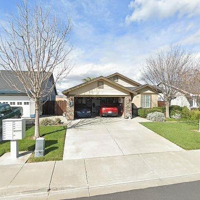 324 Grand Canyon Dr, Vacaville, CA 95687