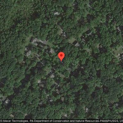 33 Dogwood Ln, Nesquehoning, PA 18240