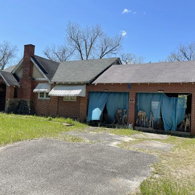 3376 Millerfield Rd, Macon, GA 31211