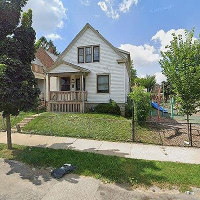 3445 N 21 St St, Milwaukee, WI 53206