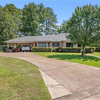 348 Twin Oaks Rd E, Pineville, LA 71360