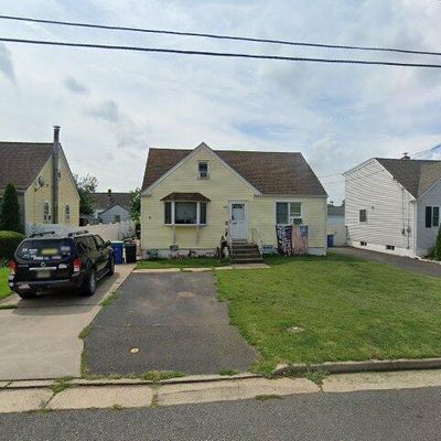 429 White Ave, Manville, NJ 08835