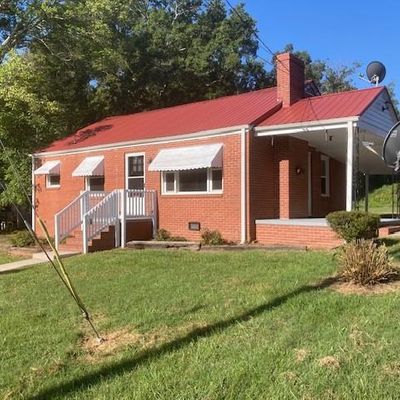 433 Cedar St, Eden, NC 27288