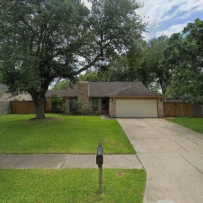 434 Oakdale Dr, Stafford, TX 77477