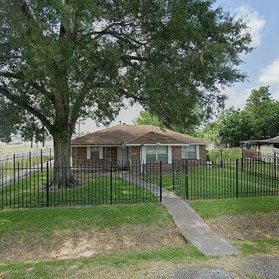 4356 Phlox St, Houston, TX 77051