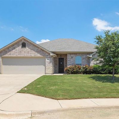 4414 Logan Cir, Granbury, TX 76049