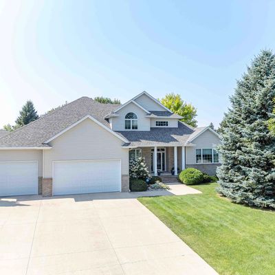 4439 3 Rd St S, Moorhead, MN 56560