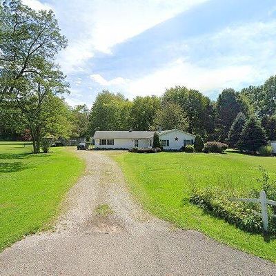 4474 Wilson Sharpsville Rd, Cortland, OH 44410