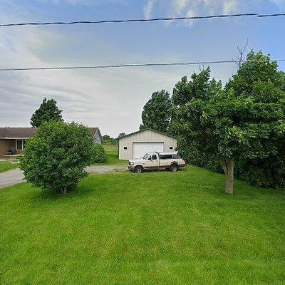 448 County Road 214, Fremont, OH 43420