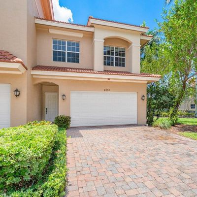 4551 Artesa Way S, Palm Beach Gardens, FL 33418