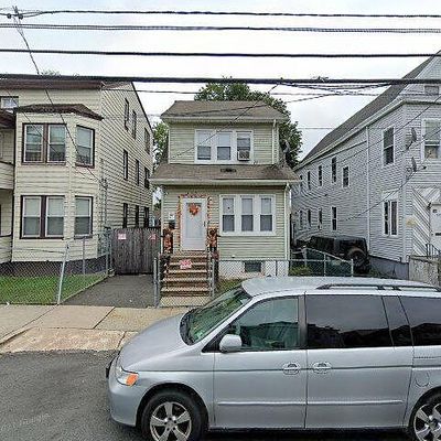 457 E 26 Th St, Paterson, NJ 07514