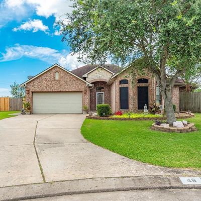 46 Prairie Oaks Dr, Santa Fe, TX 77510