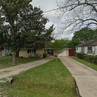 4607 W Hunting St, Houston, TX 77026