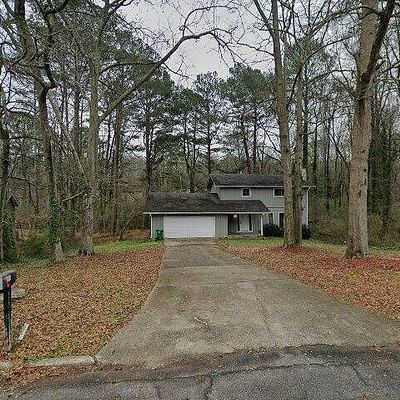 466 Barbashela Dr, Stone Mountain, GA 30088