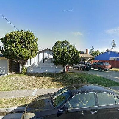 467 Mackenzie Pl, Hayward, CA 94544