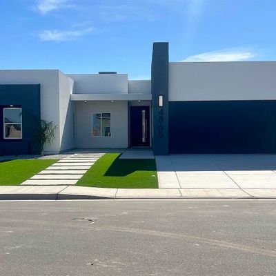 4741 E San Francisco St, San Luis, AZ 85336