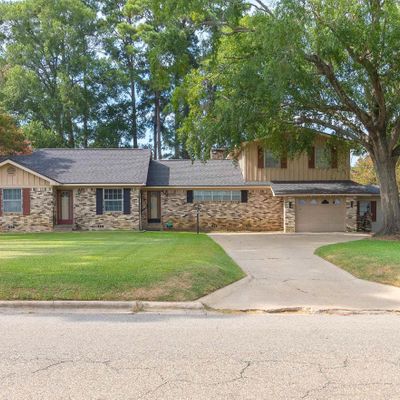 400 W Wellington St, Carthage, TX 75633