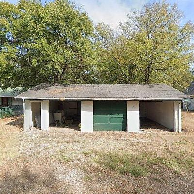 401 E Kiamichi St, Hugo, OK 74743