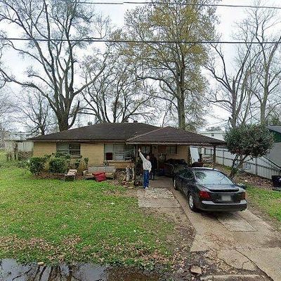 4014 Clark St, Alexandria, LA 71302