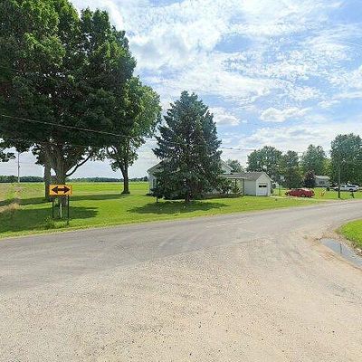 4013 W Carleton Rd, Adrian, MI 49221