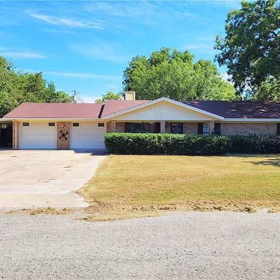 402 Allison Ave, Groesbeck, TX 76642