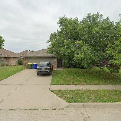 402 Harvest Hill Ln, Venus, TX 76084