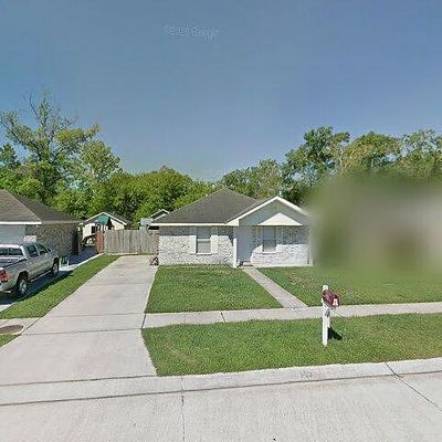 4024 Regina Coeli Ct, Marrero, LA 70072