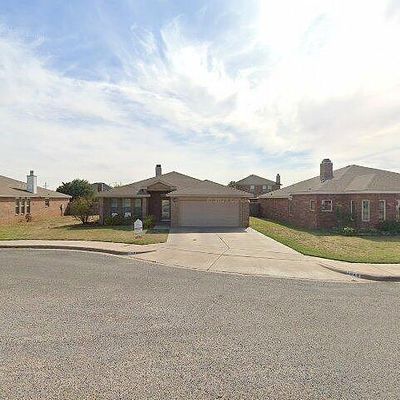 404 Pittman Ave, Wolfforth, TX 79382