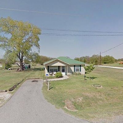 404 W Broad St, Pilot Point, TX 76258