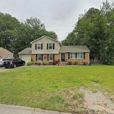 4041 Summerset Dr, Portsmouth, VA 23703