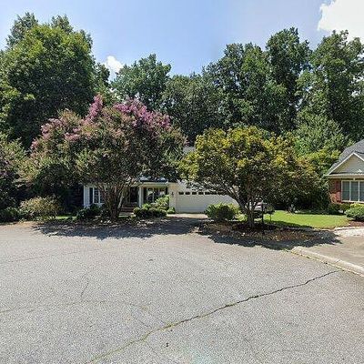 405 Dunrobin Ln, Simpsonville, SC 29681