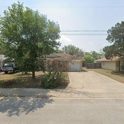 405 Goss St, Kerrville, TX 78028