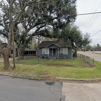 4095 Brandon St, Beaumont, TX 77705