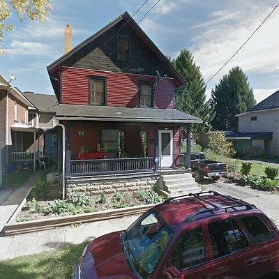 414 Young St, New Castle, PA 16101