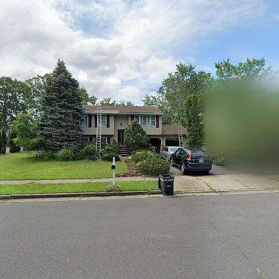 415 Hillside Ave, Piscataway, NJ 08854