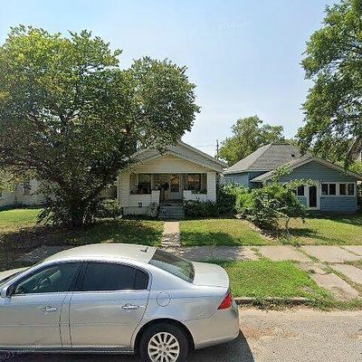 417 E 5 Th Ave, Hutchinson, KS 67501