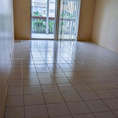 420 Ne 12 Th Ave #303, Hallandale Beach, FL 33009