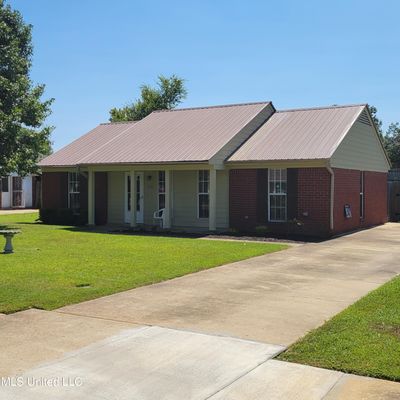 4201 Grace Blvd, Horn Lake, MS 38637