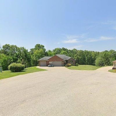 4209 Deer Path Ct, Hazel Green, WI 53811