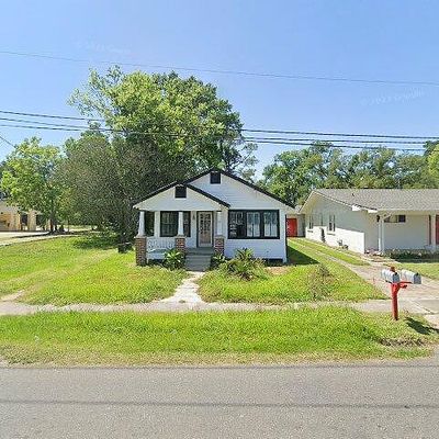 515 E New River St, Gonzales, LA 70737