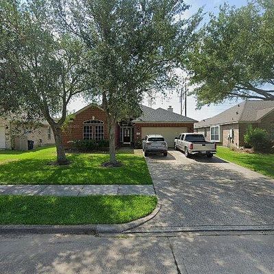 517 Lockland Ln, League City, TX 77573