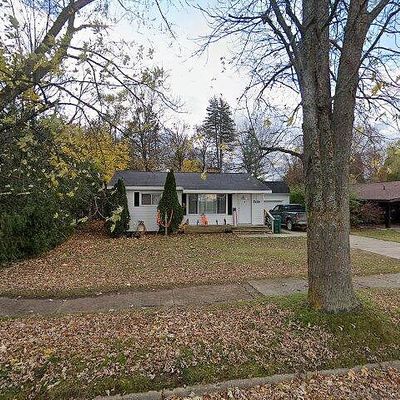 519 W 1 St St, Gladwin, MI 48624