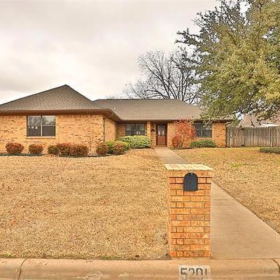 5201 Sherbrooke Ln, Abilene, TX 79606