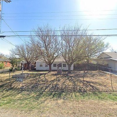 5218 Slope Dr, Amarillo, TX 79108