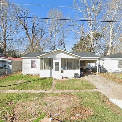 5232 Leo St, Alexandria, LA 71301