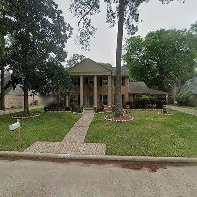 5327 Lawn Arbor Dr, Houston, TX 77066