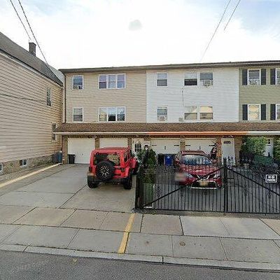 536 Livingston St, Elizabethport, NJ 07206