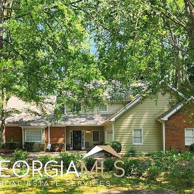 536 Mosswood Shls, Stone Mountain, GA 30087