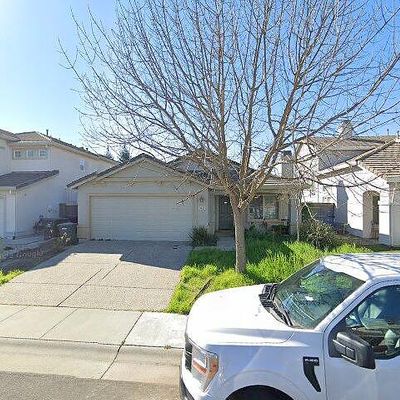 5421 Lewrosa Way, Sacramento, CA 95835